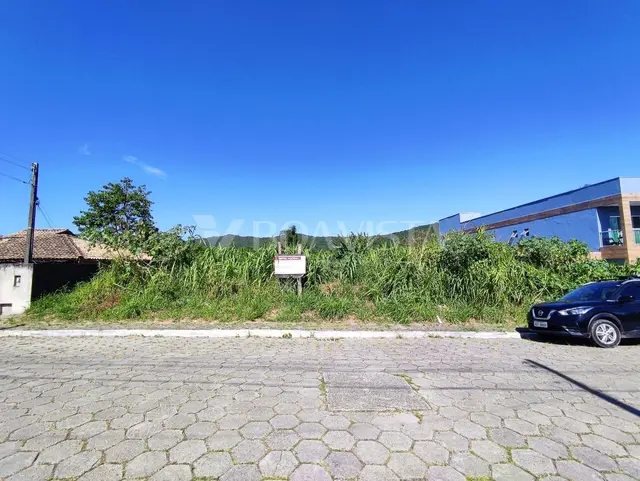 Terreno com ótima localização à venda em Bombinhas