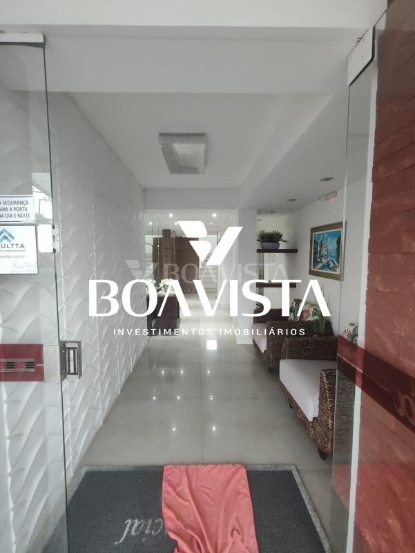 Ampla Cobertura Duplex Mobiliada e com 3 Quartos em Bombinhas 2