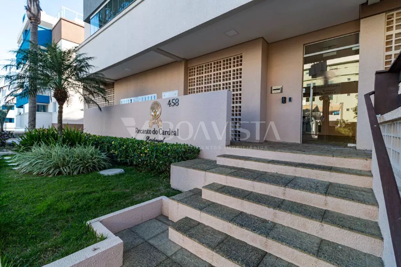 Cobertura com piscina privativa à venda em Bombinhas 3