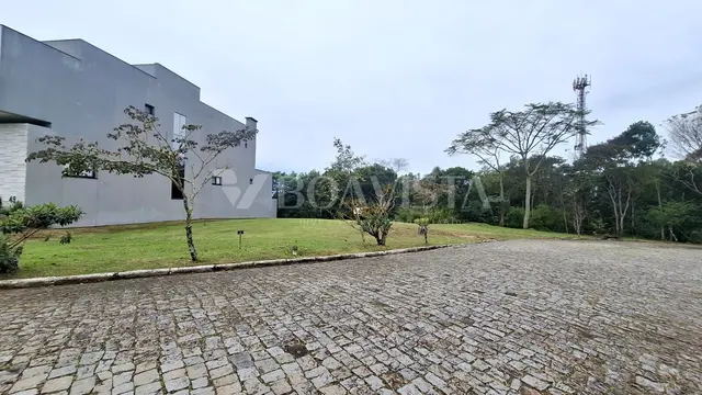 Terreno em Condomínio — Centro
