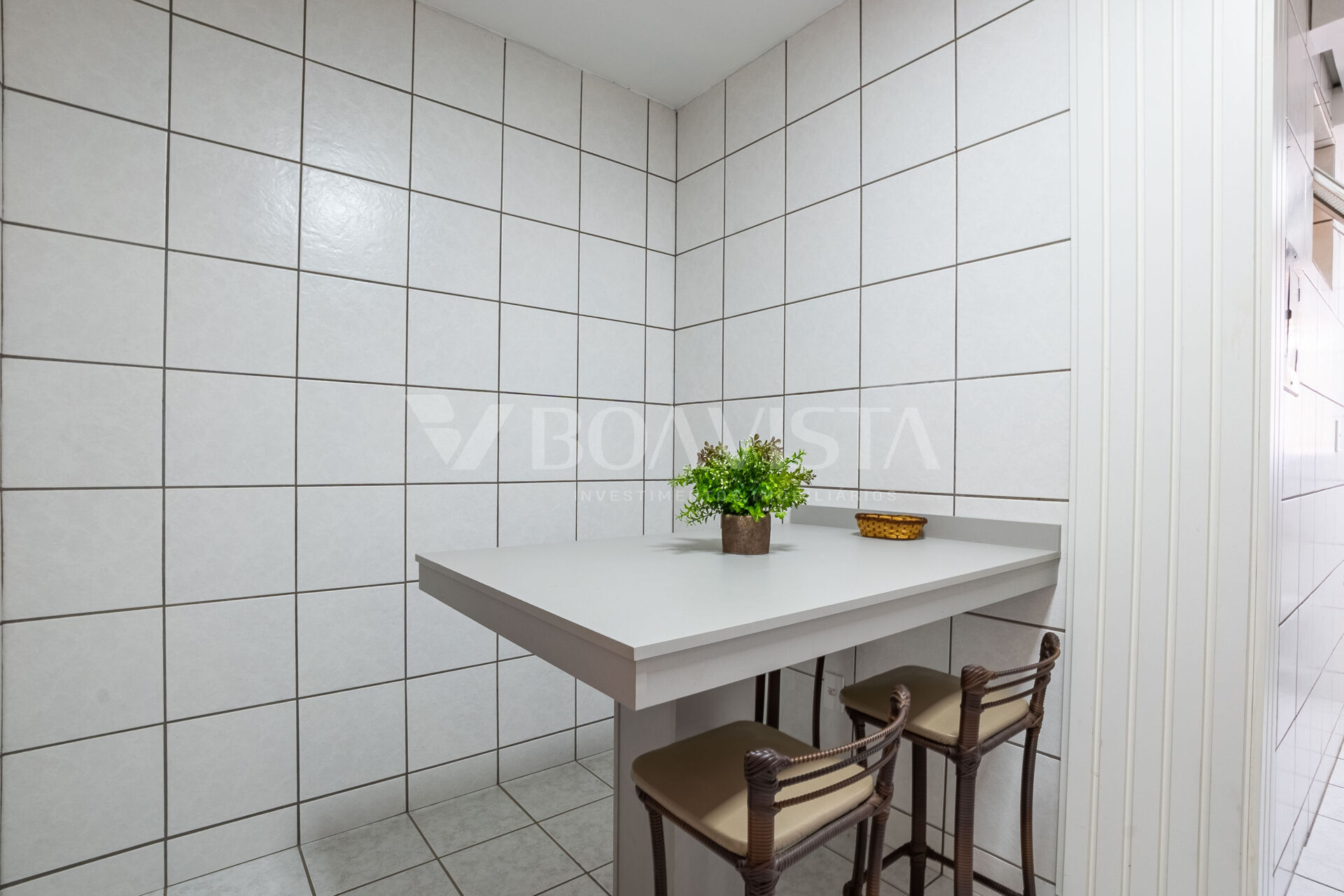 Apartamento na avenida da praia à venda em Bombinhas 3