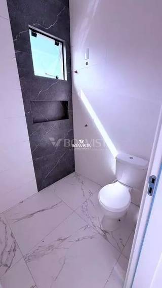 Sobrado à venda, 2 quartos, 2 suítes, 1 vaga, Bombas - Bombinhas/SC 6