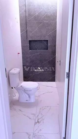 Sobrado à venda, 2 quartos, 2 suítes, 1 vaga, Bombas - Bombinhas/SC 8