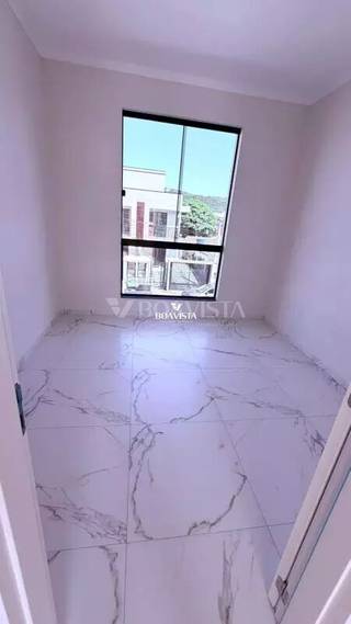 Sobrado à venda, 2 quartos, 2 suítes, 1 vaga, Bombas - Bombinhas/SC 9