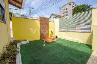 Casa com piscina - 4 Quartos e Ampla Área de Lazer em Bombinhas 4