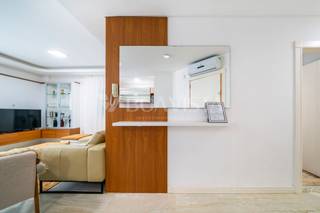 Apartamento à Venda com 2 Quartos (1 suíte) em Bombas, Bombinhas 6