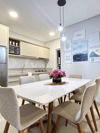 Lindo apartamento mobiliado e decorado à Venda com 2 Quartos (1 suíte) em Bombas, Bombinhas 8