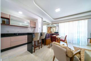 Apartamento à Venda com 2 Quartos (1 suíte) em Bombas, Bombinhas 4