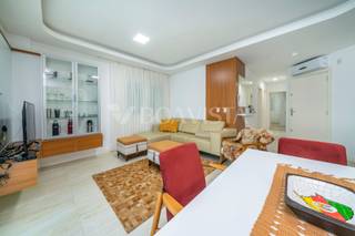 Apartamento à Venda com 2 Quartos (1 suíte) em Bombas, Bombinhas 8