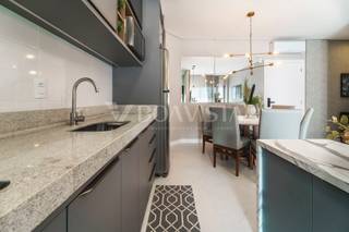 Apartamento de alto padrão exclusivo e mobiliado próximo ao mar à venda em Bombinhas 6
