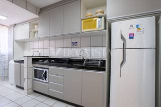 Apartamento na avenida da praia à venda em Bombinhas 4
